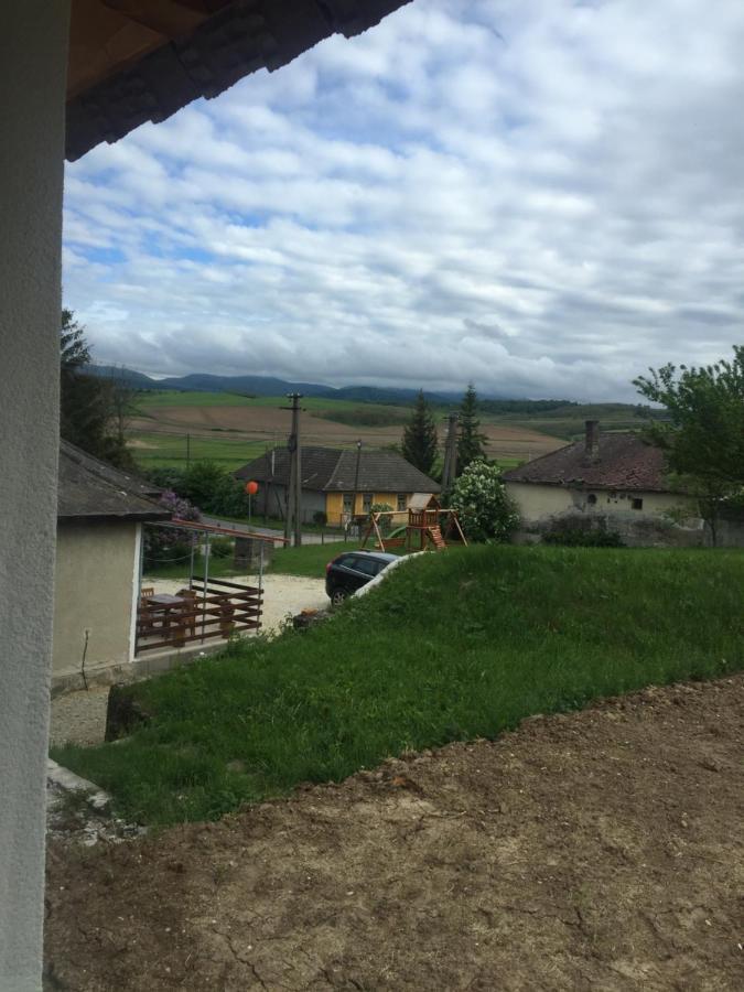 Nyugalmas Vendégház Lenarddaroc Exterior foto
